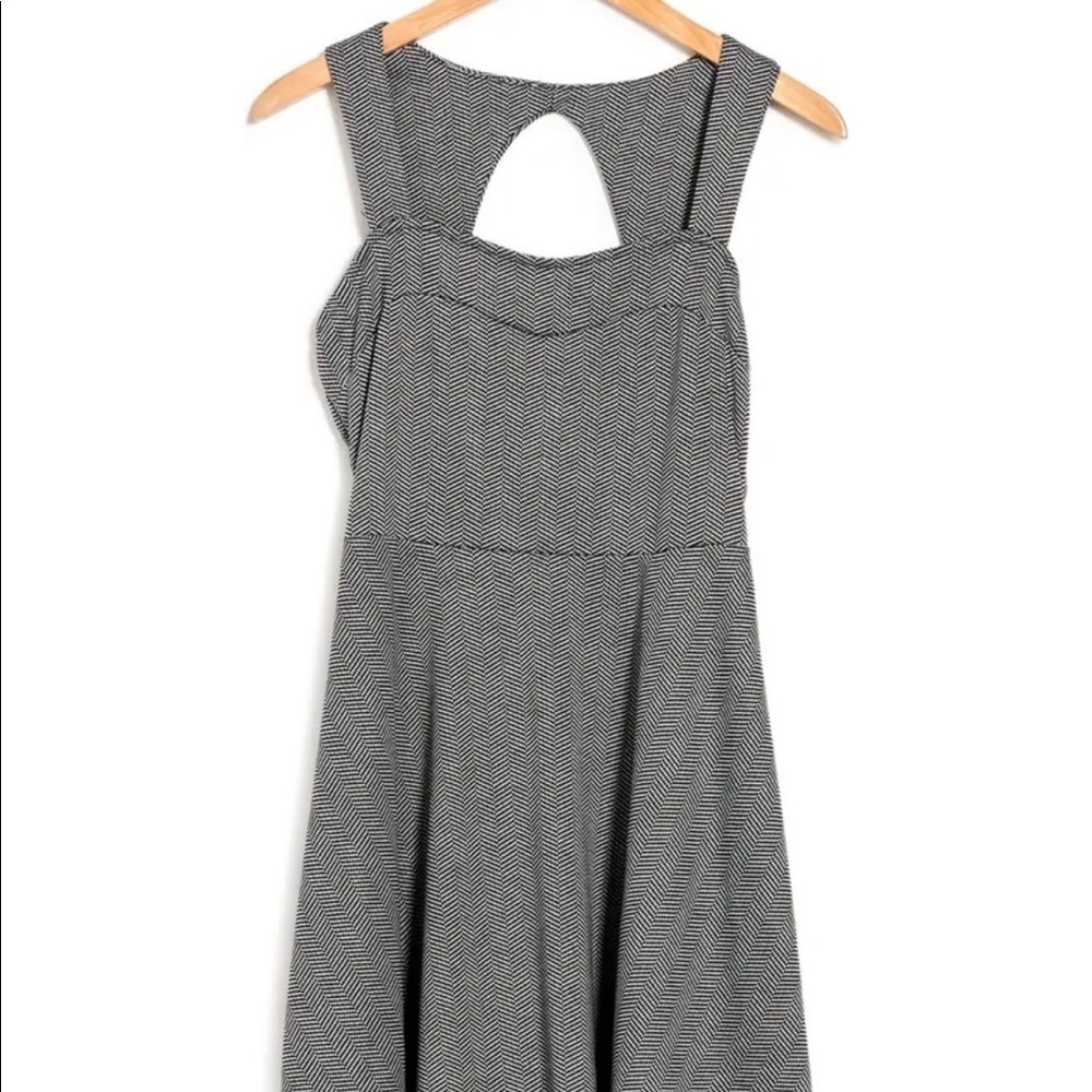 NWT THE VANITY ROOM Womens Flare Dress​​​​​​​​ - Picture 4 of 4